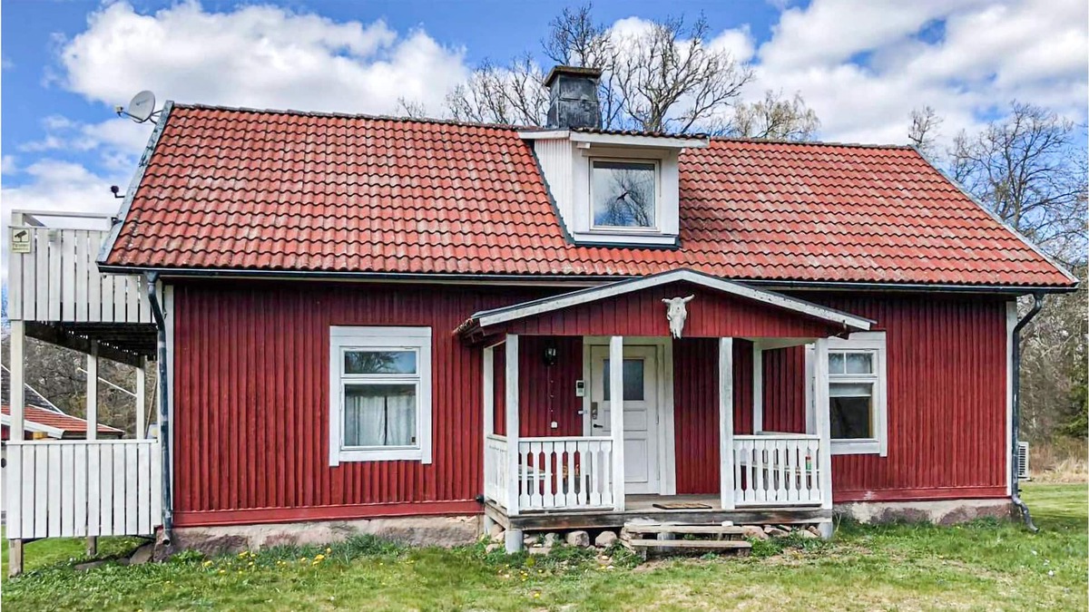 Barnebo House | Spend your vacation in a house in southeast Sweden, where it is gorgeous all year round.