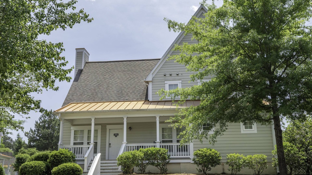 Lackey Cottage | Spinnaker Resorts andnCottages at King's Creek Resorts