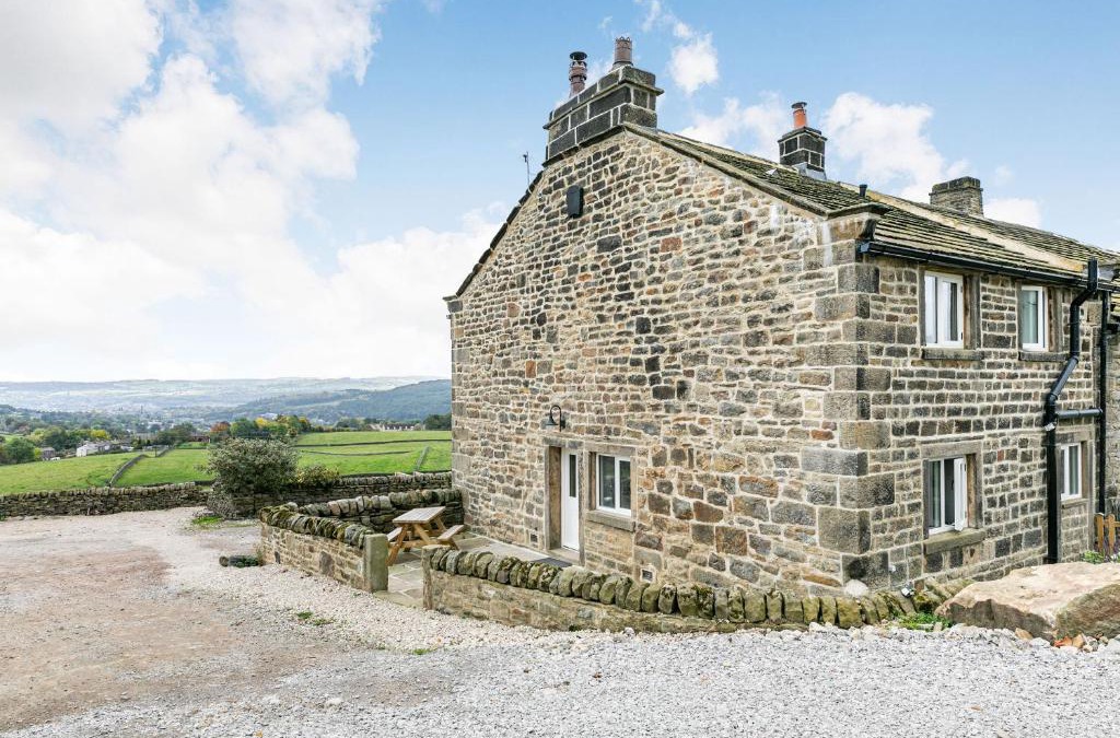East Morton House | Spinners Cottage