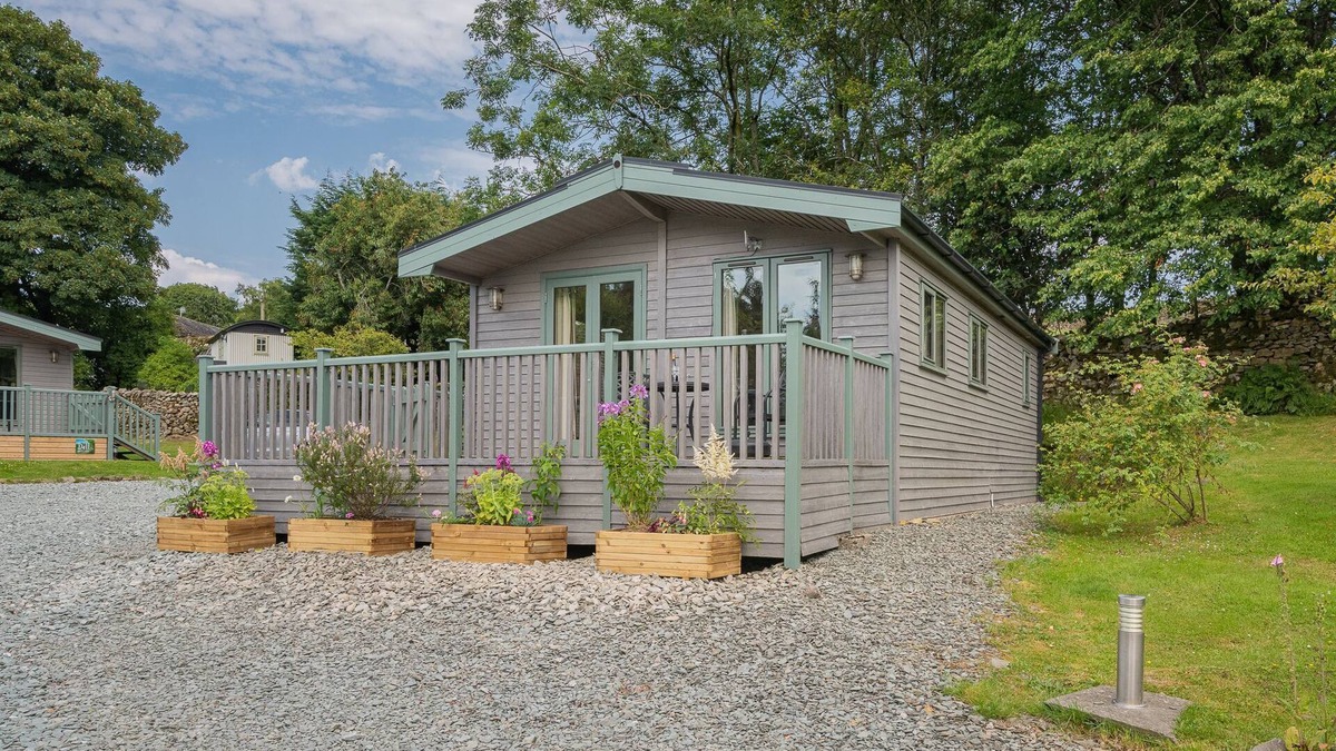 Windermere Cabin | Spinney Lodge - a holiday lodge that sleeps 2 with an en-suite