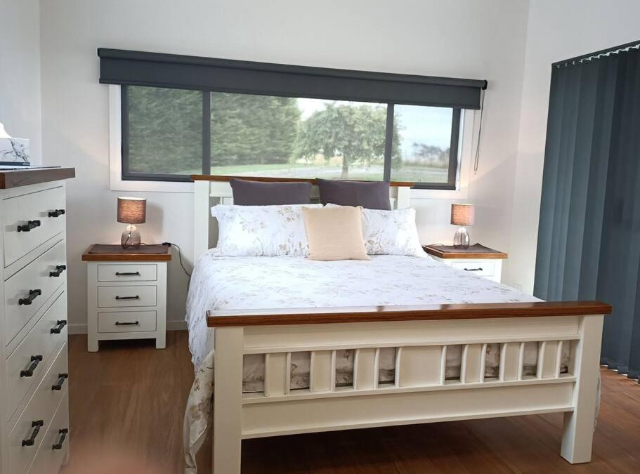 Lower Barrington Apartment | Spiritwood, BnB for 2 in a quiet rural setting