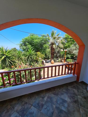 Armenistis Apartment | SPITIKARIOTIKO Panoramic Home