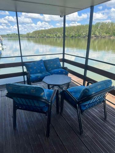 Stari Banovci Boat Rental | SplavTisa-Titel