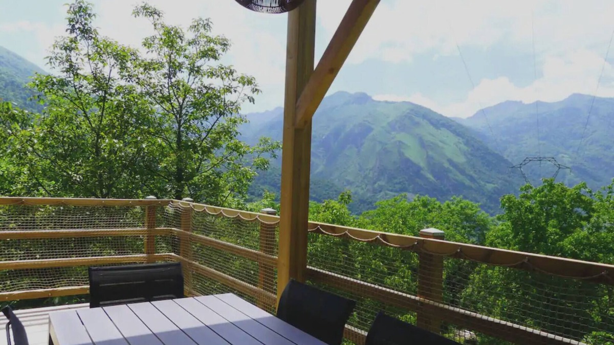 Eaux-Bonnes Ski Chalet | Splendid chalet with breathtaking mountain views Pets welcome!