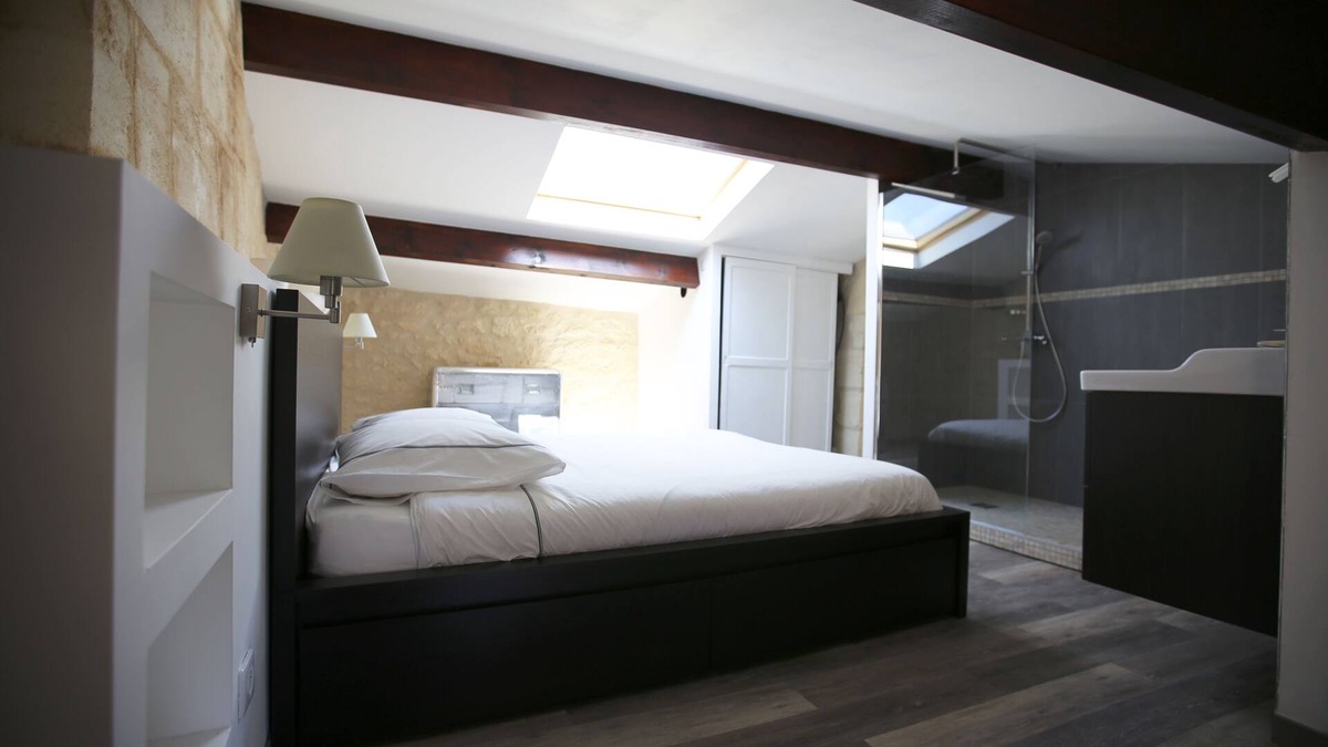 Saint-Germain-Du-Puch Other | Splendid vacation in vineyard