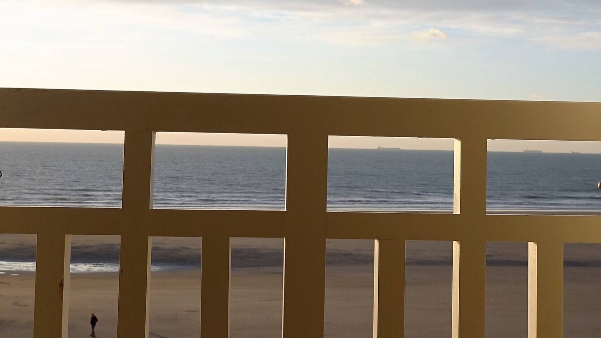 Wimereux Apartment | Splendid sea view, apprt. 50 m² completely renovated! WIRELESS
