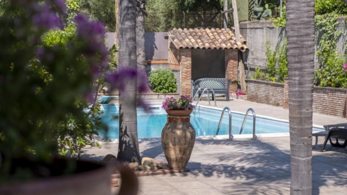 Aci Sant'Antonio Villa | Splendid Villa on the slopes of Etna with private pool - by Xenia Sicily Villas