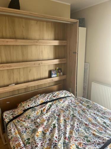 Swarzedz House | Spokojne pokoje z udogodnieniami