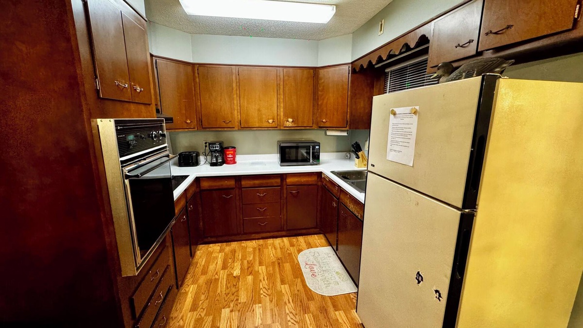 Ortonville House | Sportsman's Country Lodge: Wild Turkey