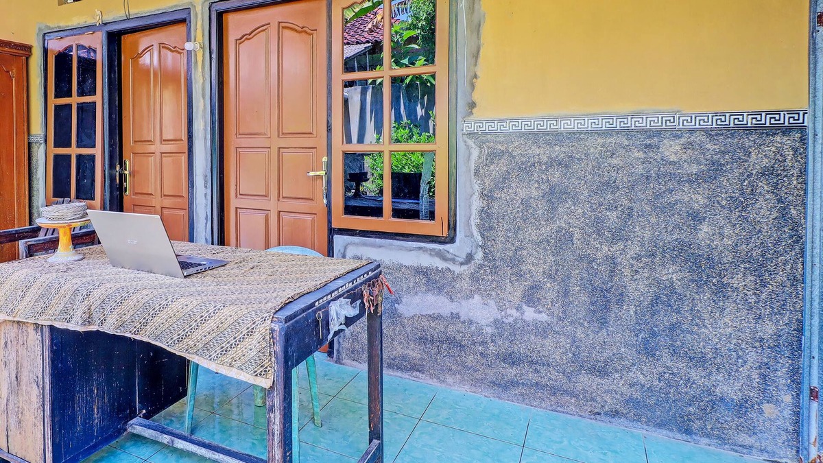 Negara Hotel | SPOT ON 92399 Hotel Sekar Jagat Near Pantai Baluk Rening