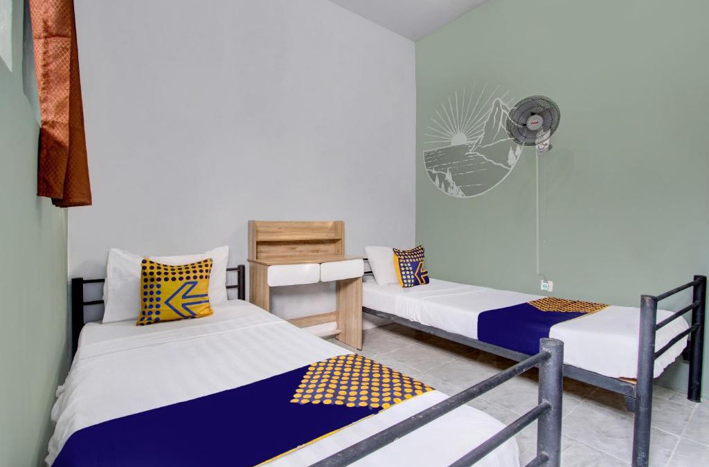 Kendal Hotel | SPOT ON 92490 Casa Homestay Syariah