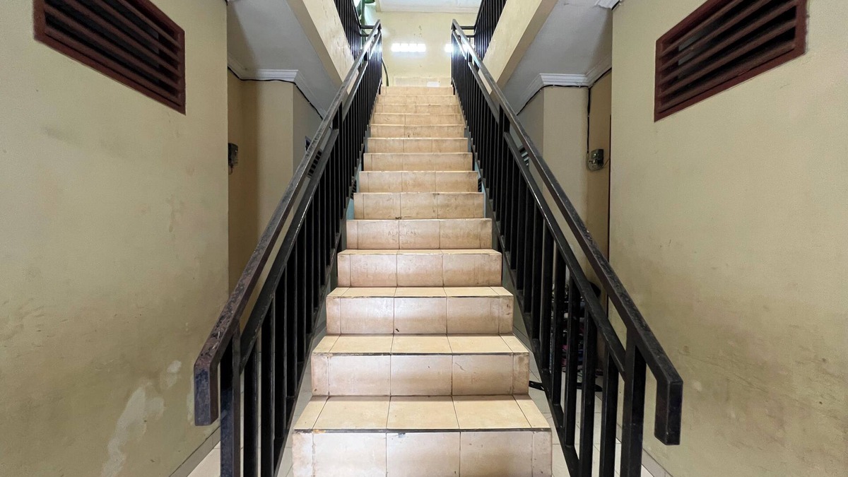 Makassar Hotel | SPOT ON 92654 Oma Homestay