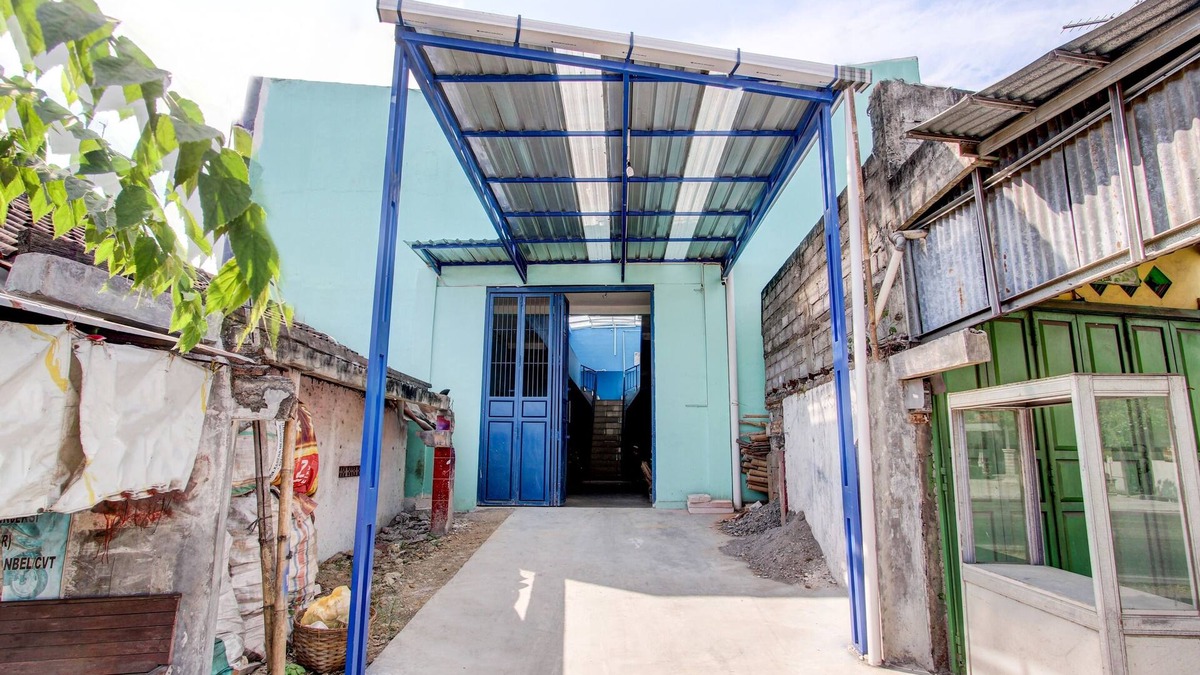 Grobogan Hotel | SPOT ON 92814 Gioba Kost Syariah