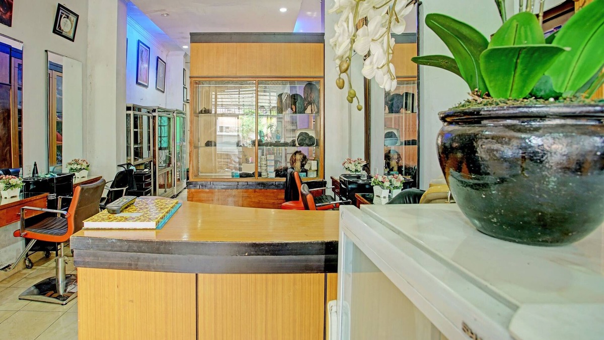 Lawang Hotel | SPOT ON 92905 Sutomo Residence Syariah Near Taman Tugu Padang Area