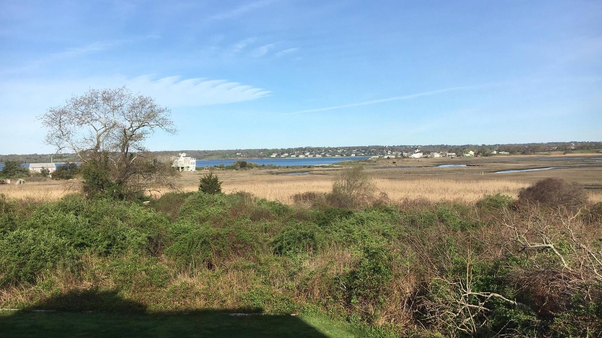 Little Compton Bed & Breakfast | SPRING INTO SAVINGS Large Tranquil, Private Suite By The Sea, Birders Paradise
