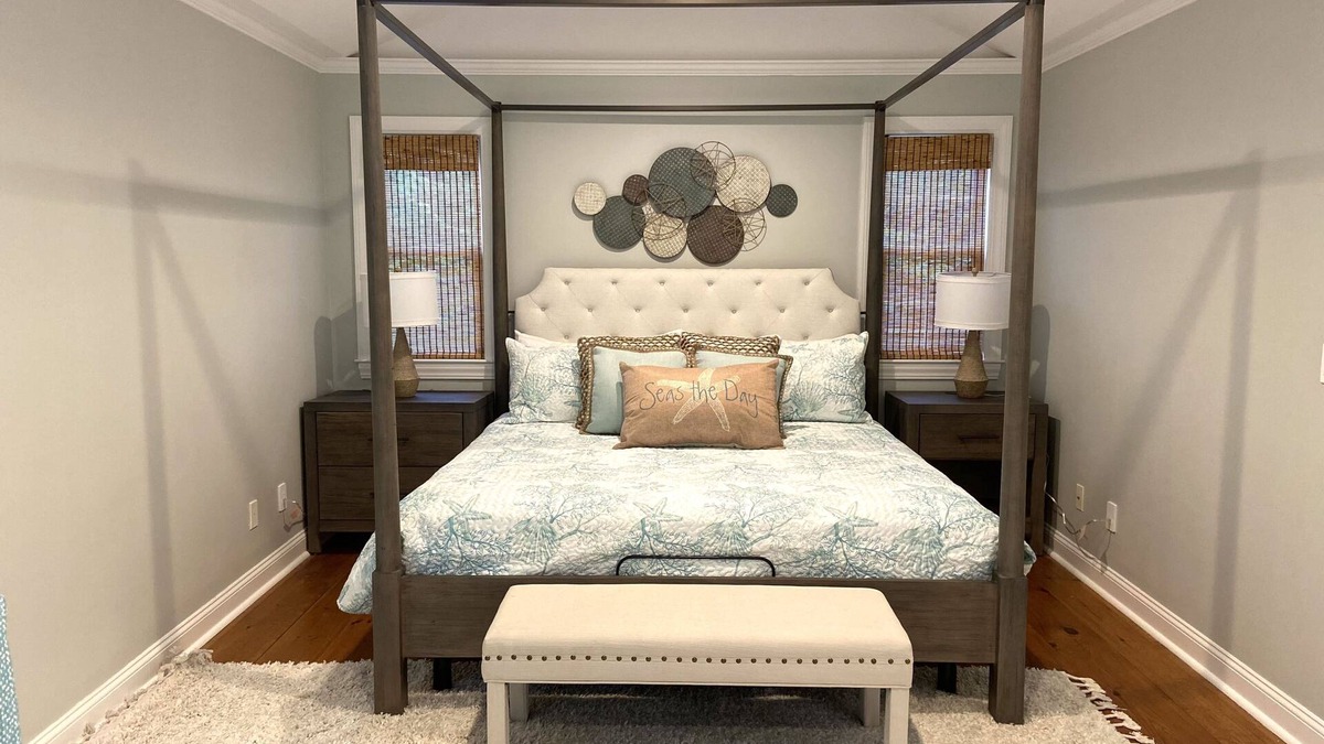 Quogue House | Spring is here! Message me for your 20% off discount offer per night!