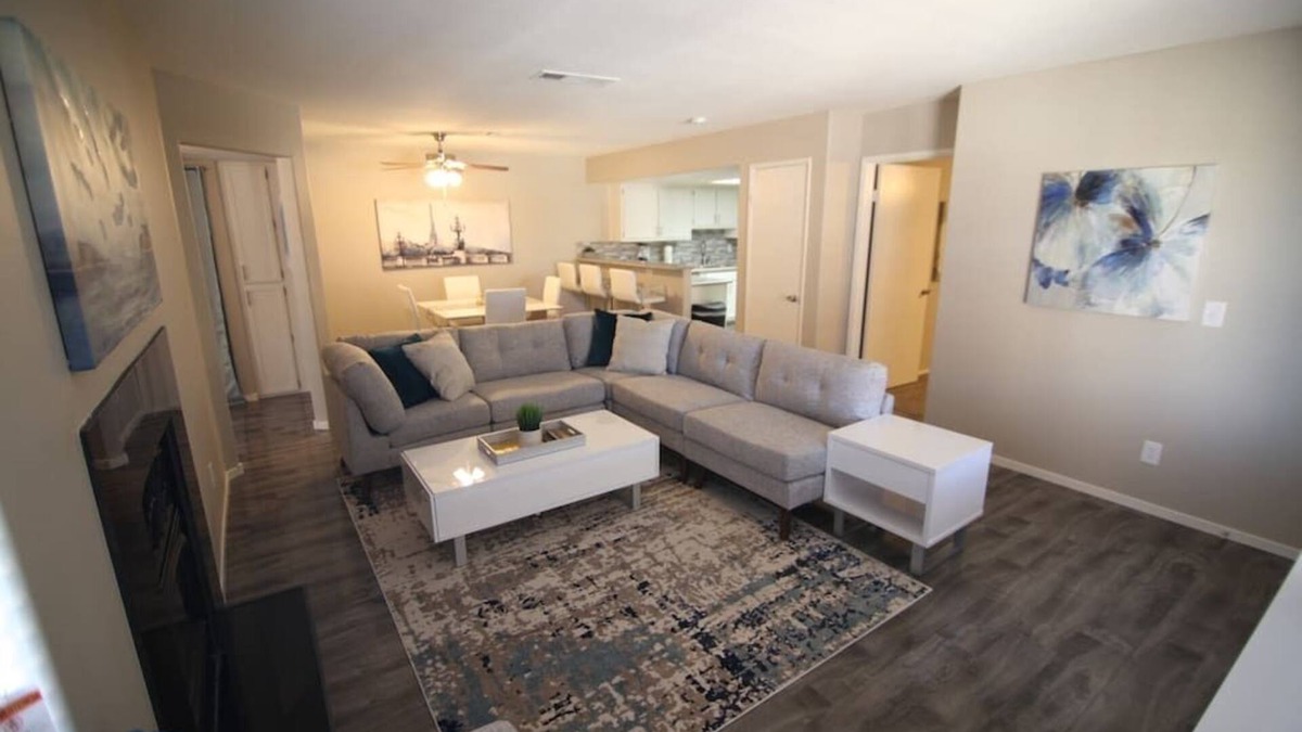 Spring Valley House | Spring Mountain · 35% Off Fall Special - Classy 2 Bedroom Condo!