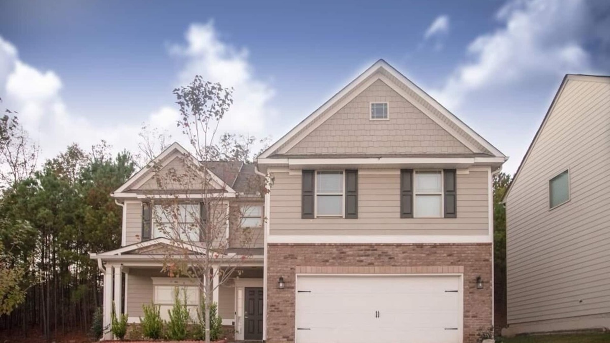 Lithia Springs House | Spring's of Joy by Amaris Corporate Rentals
