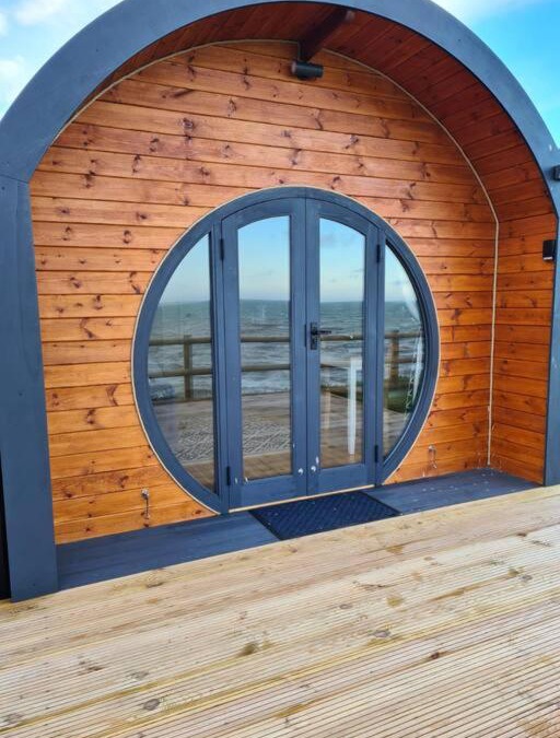 Isle of Thanet Ski Chalet | Spring Tide Cliff Top Glamping Pod with direct Sea Views