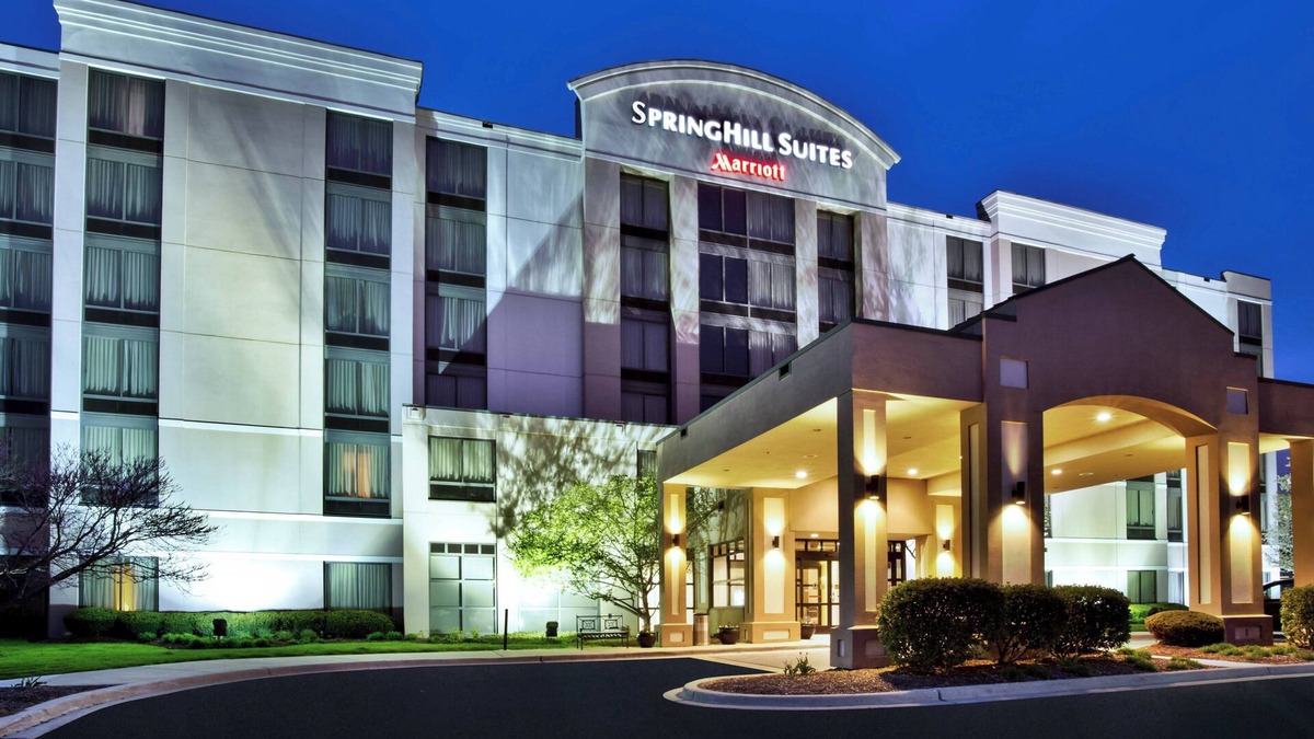 Burr Ridge Hotel | SpringHill Suites by Marriott Chicago Southwest at Burr Ridge/Hinsdale