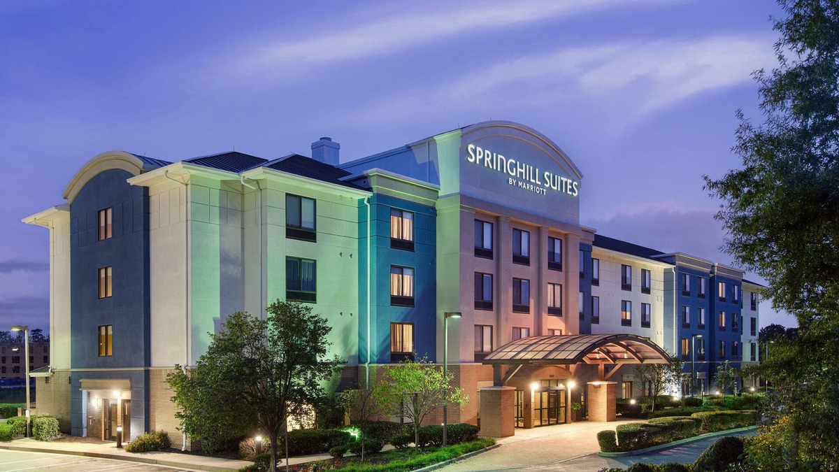 Innsbrook Hotel | Springhill Suites by Marriott Richmond Northwest