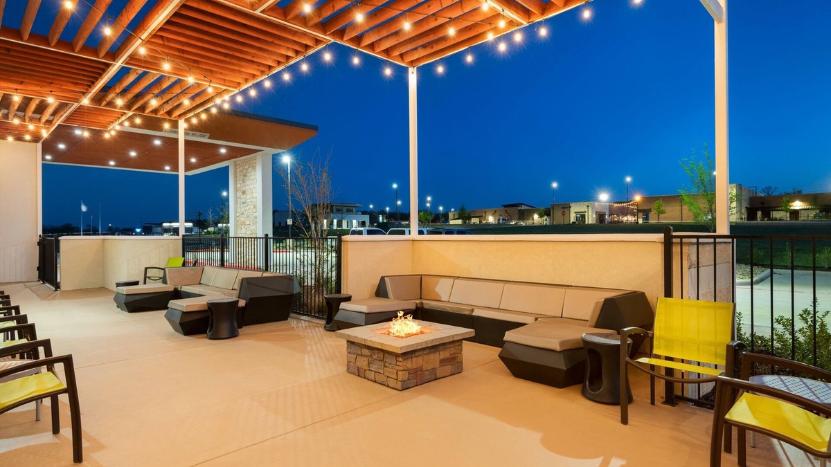 Weatherford Hotel | SpringHill Suites by Marriott Weatherford Willow Park