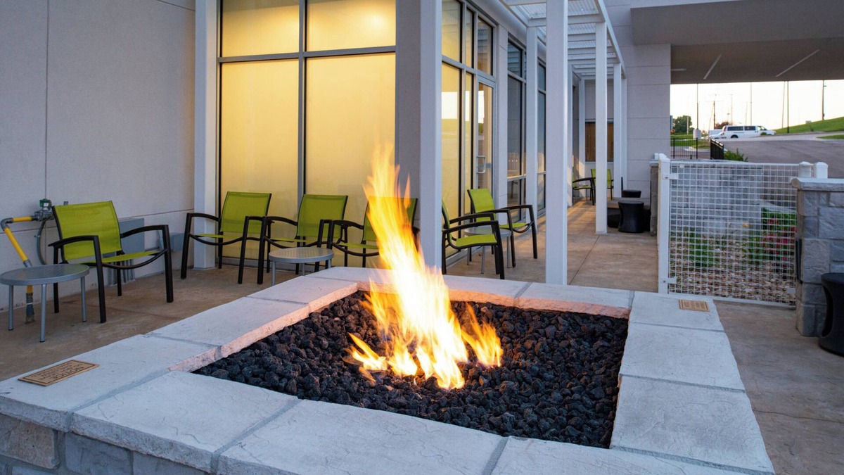 Winnetonka Hotel | SPRINGHILL SUITES KANSAS CITY NORTHEAST