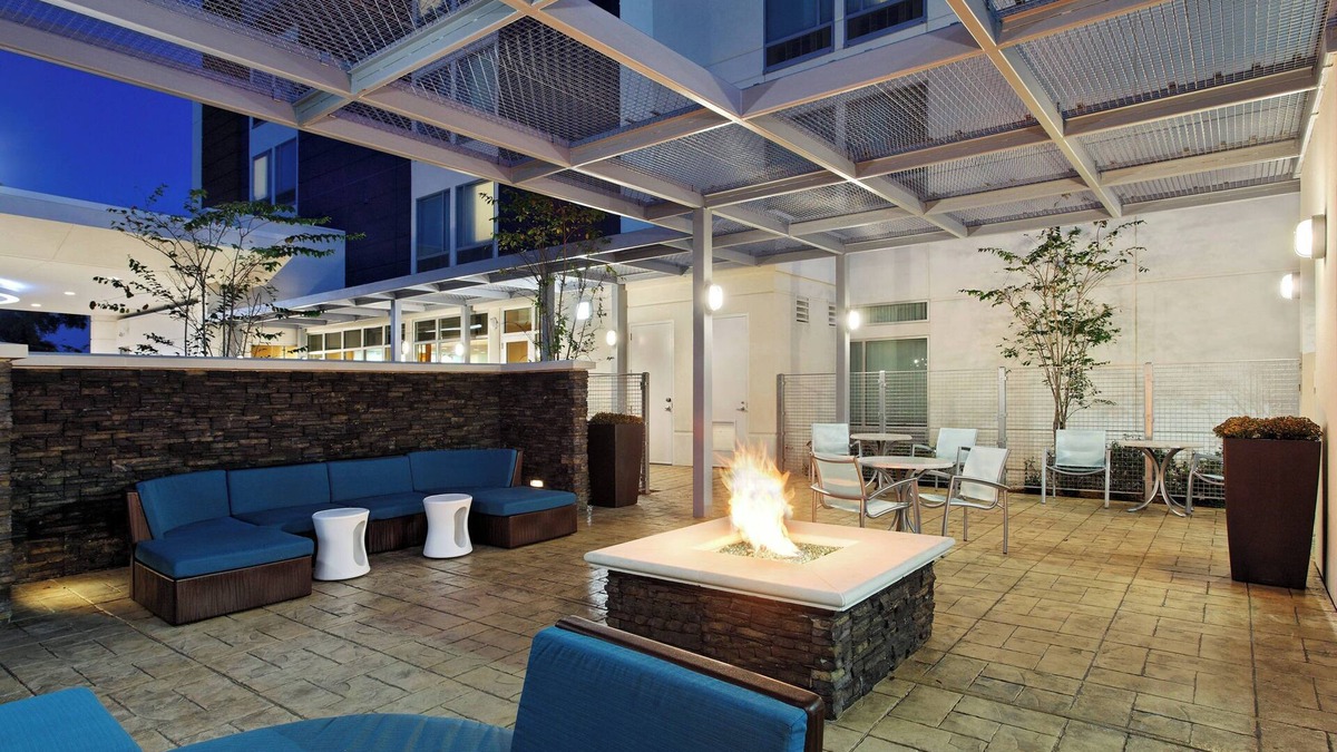 Ferry Pass Hotel | SpringHill Suites Pensacola