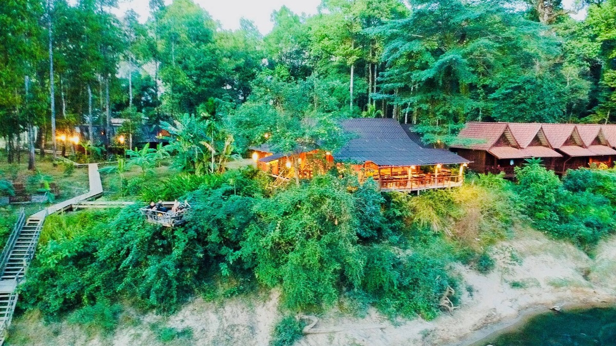 Kong Lor Hotel | SpringRiver Resort