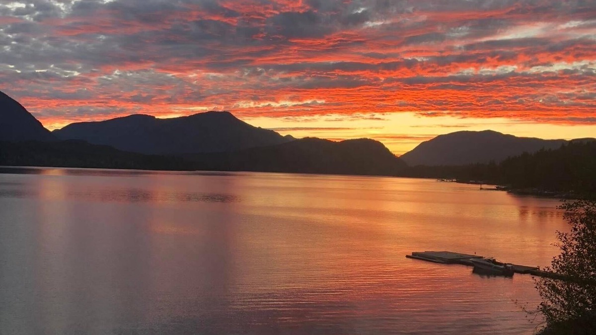 Port Alberni Cabin | Sproat lake Cabin
