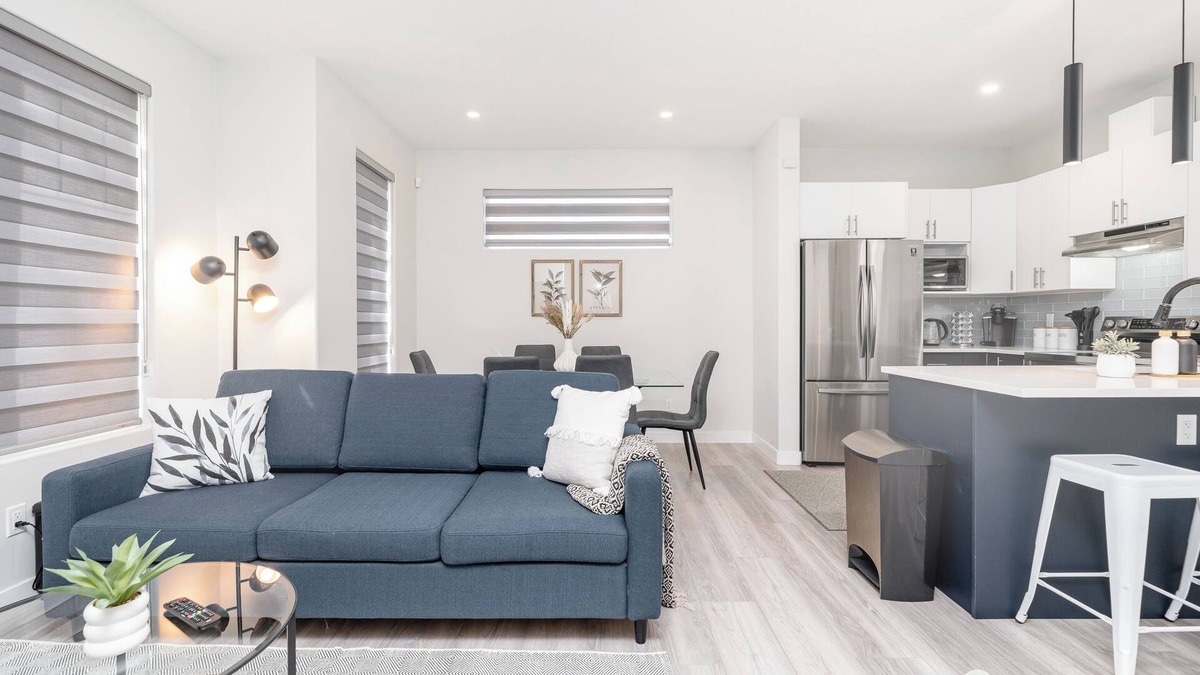 North Central Edmonton House | Spruce Ave - 2 bed Townhouse