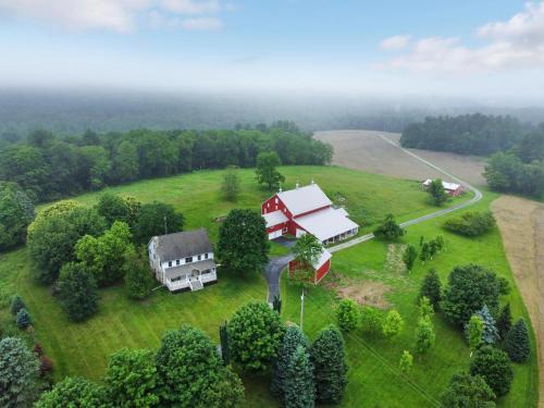 Orrtanna House | Spruce Valley Retreat