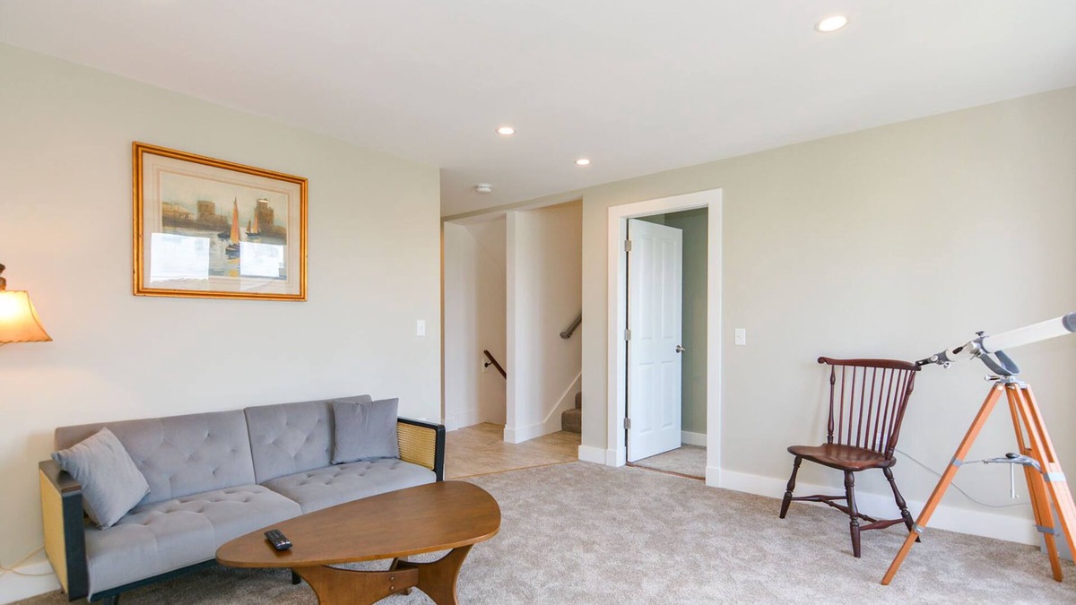 Gloucester House | Spy Glass - Views of Ipswich Bay