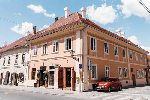 Novi Sad Bed & Breakfast | Square 19-Boutique rooms