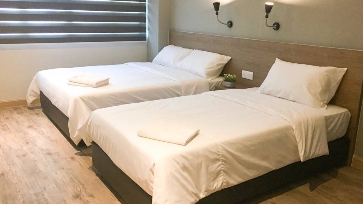 Pengkalan Aor Hotel | Square Inn