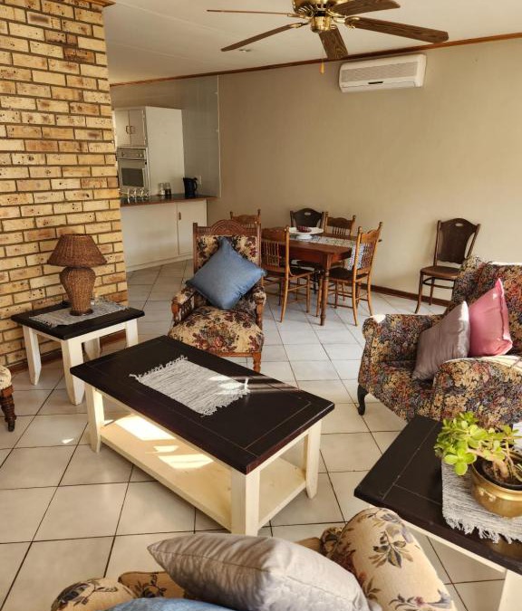 Zeerust House | Squirrels Den