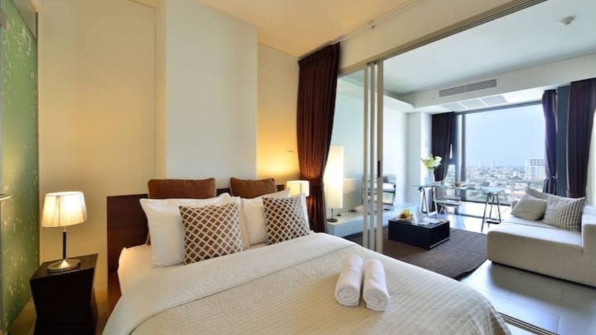 Samsen Nai Condo | [SR2.1] 2BR FUTURISTIC @ BTS ARI