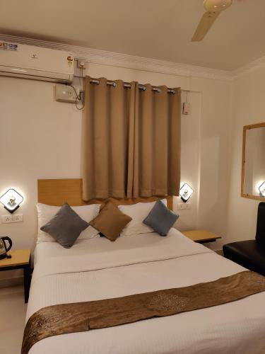 Bangalore City Center House | Sri Balaji Guest House