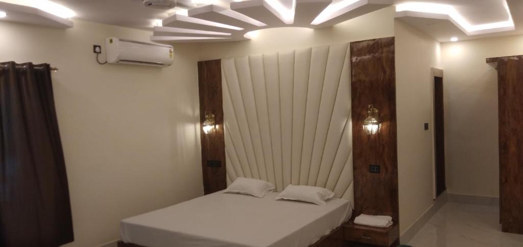 Muzaffarpur Hotel | Sri Banshi Garden