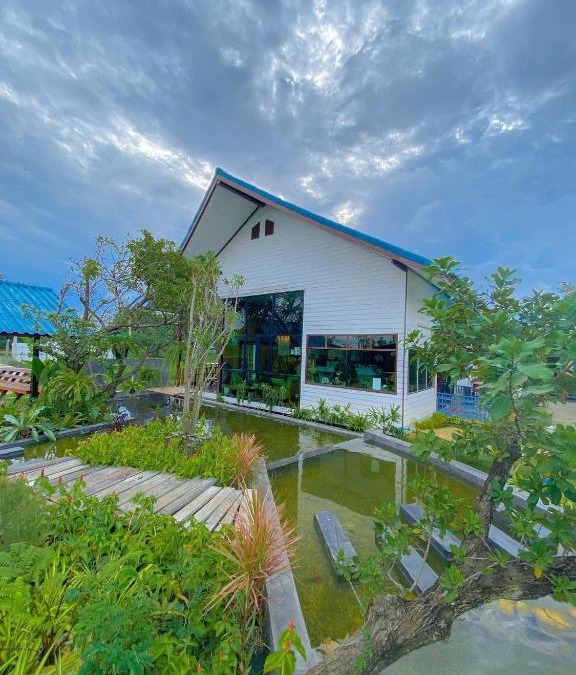 Nong Bua House | Srihome ยายศรีโฮมแอนแคมป์ปิ้ง