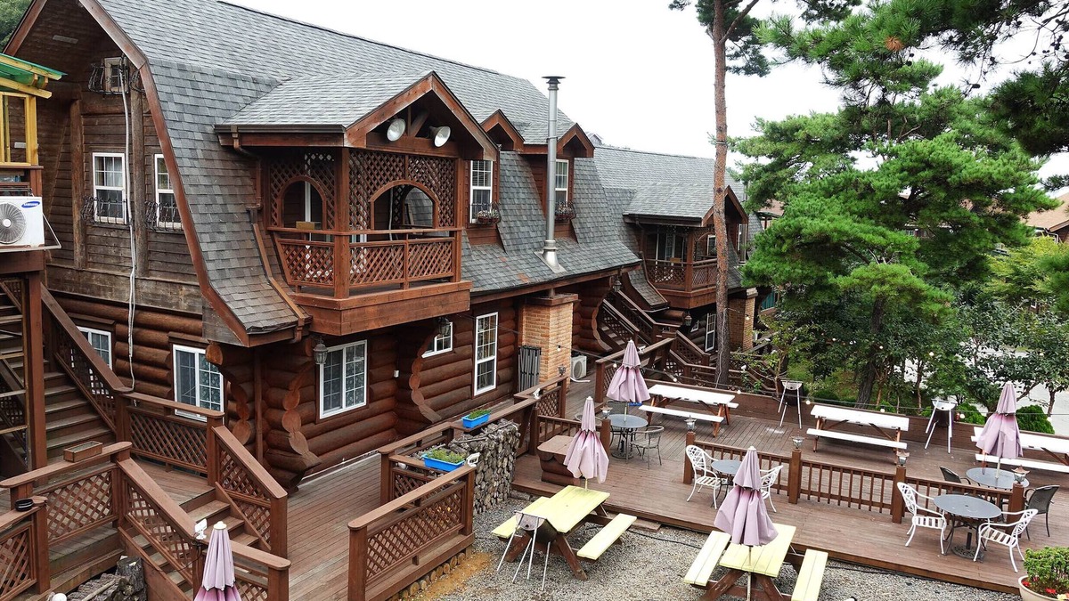 Boryeong Condo | SSE Log Town