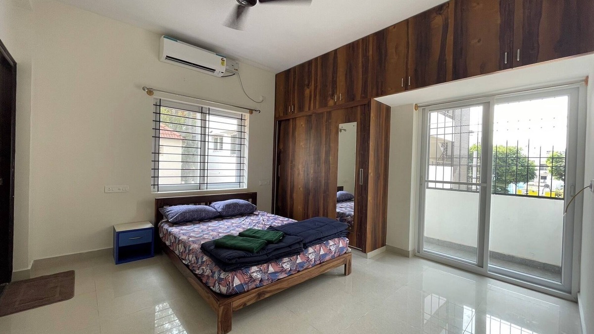 Agara Apartment | SSN HomeStays in Bangalore Near La Casa