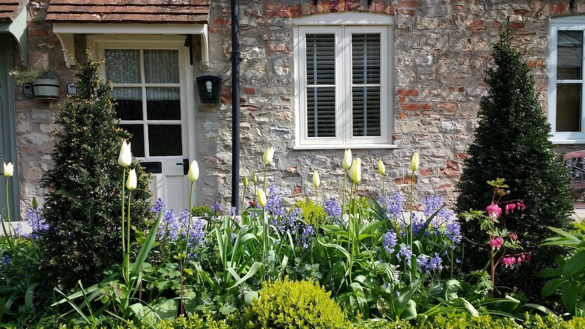 Wells House | St Etheldreda's Cottage, lovingly restored and impeccably presented