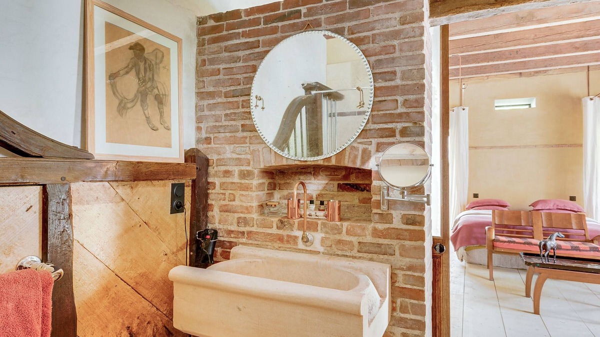Ingrandes Apartment | Studio l'Ecurie - 2 persons