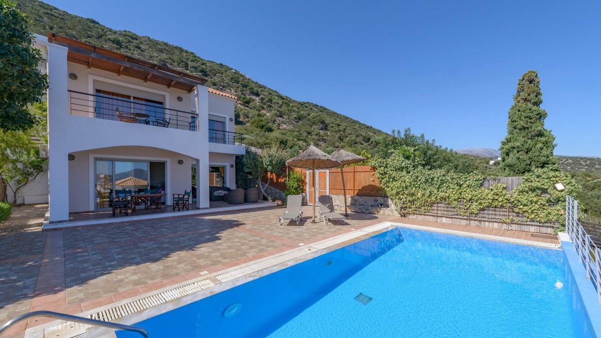 Agios Nikolaos Villa | St. Nikolas View Villa with private pool