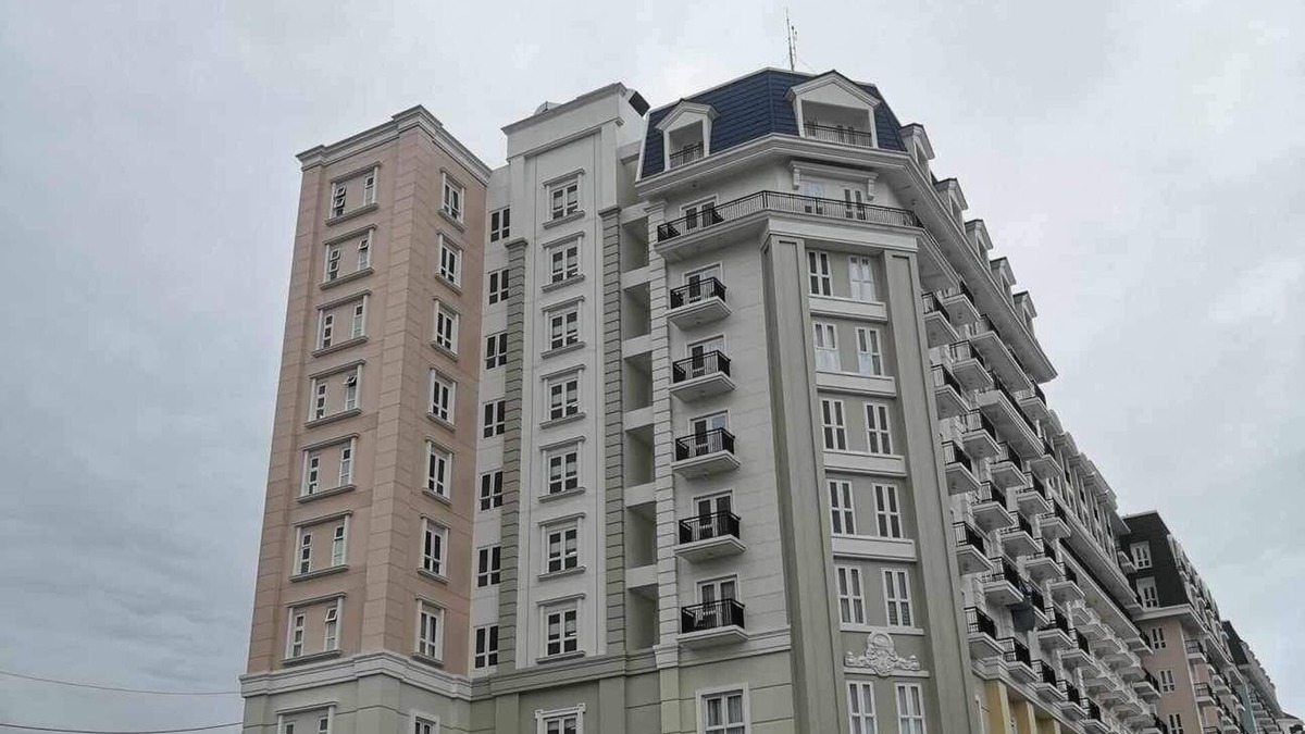 Mandurriao Condo | St. Honore 6 guests, 5 beds, 2 bedrooms & 2 baths. Your Home Away From Home.