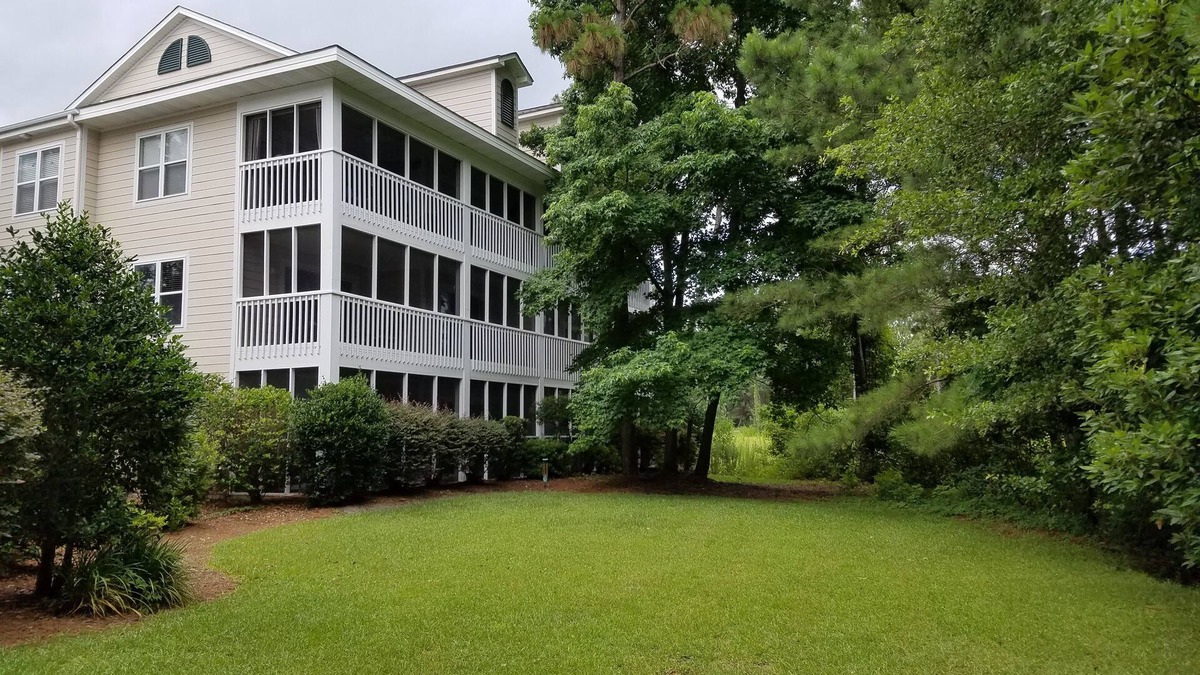 St. James Villa | St. James Plantation Ground-Floor Villa, in Golfing and Water Front Community.