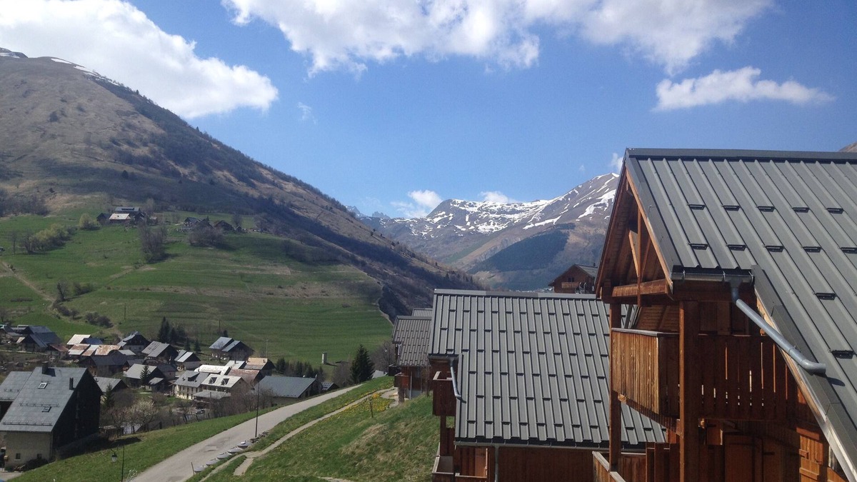 Saint-Jean-d'Arves Apartment | St Jean d'Arves 3 room apartment for 7 people domaine des sybelles