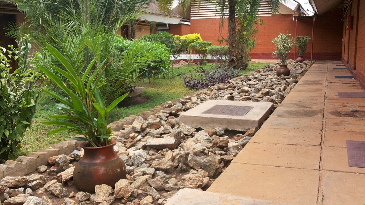 Lira Hotel | St Lira Hotel