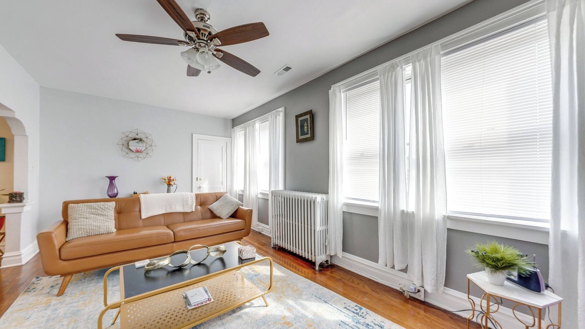 Beverly Hills Apartment | St Louis Vacation Rental ~ 10 Mi to Downtown!